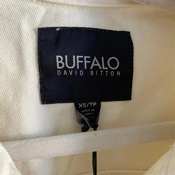 NWT BUFFALO David Bitton Cream Cotton Nicci Distressed Ripped Denim Jacket XS - Picture 4 of 14